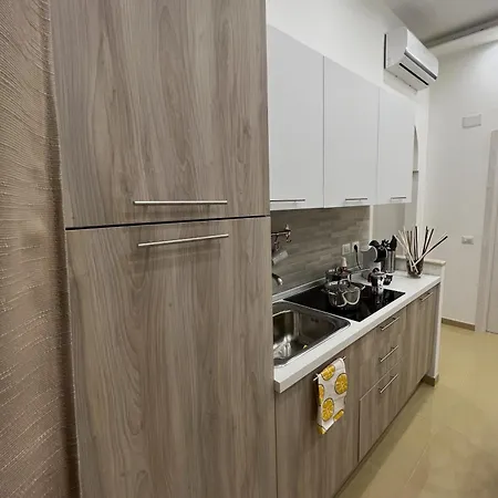 Apartamento L'Ospite Napoletano Nápoles Exterior foto